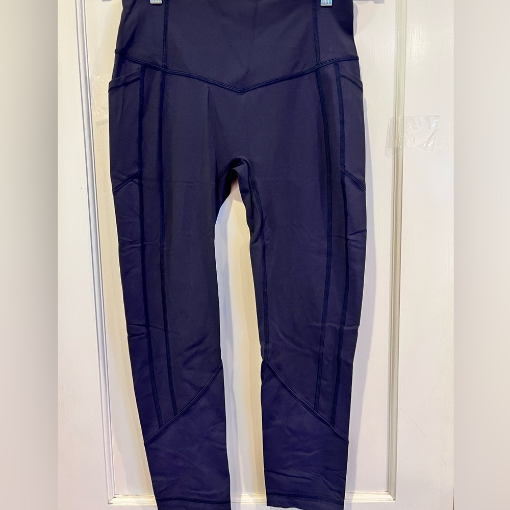 Lululemon All The Right Places Leggings - size 8